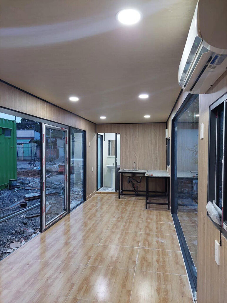tam-nhua-nano-gia-go-op-tuong-nha-lap-ghep-container