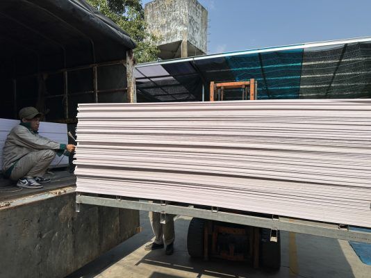 tấm nhựa pvc foam tại kho vật liệu xanh MGUI